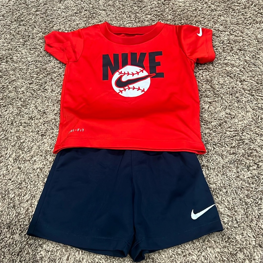 Matching Nike outfit